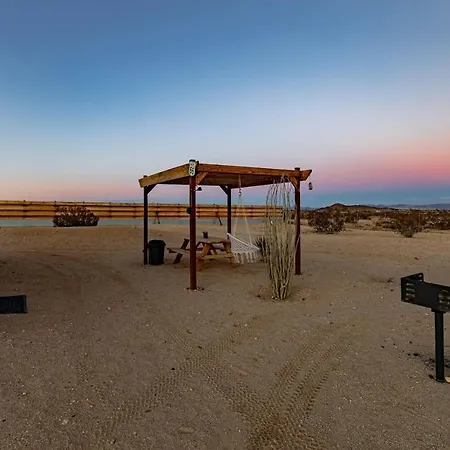 Jt Village Campground - Lil Miss Daisy Joshua Tree Exterior photo